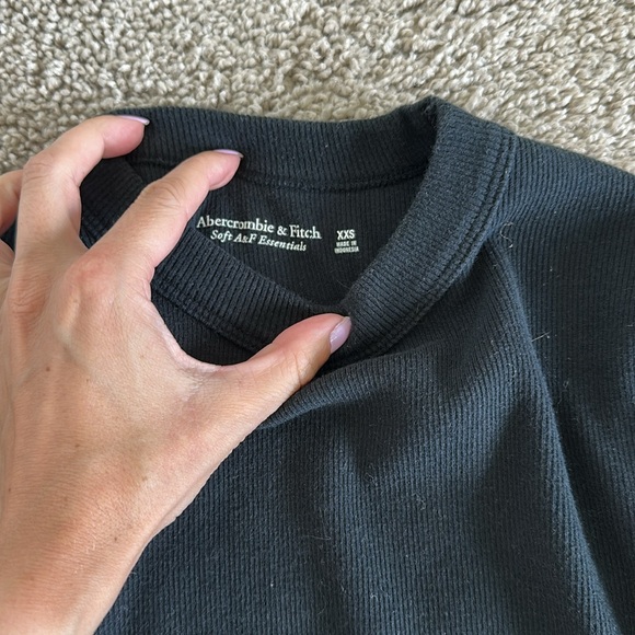 Abercrombie 4 pack XXS long sleeves - Picture 5 of 6